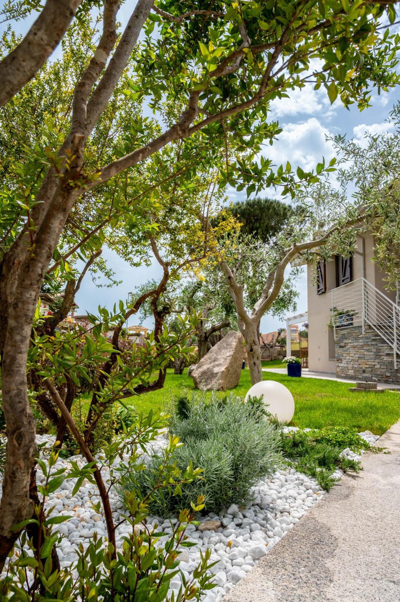 La Botte E Il Vino Rooms Capoterra Exterior photo